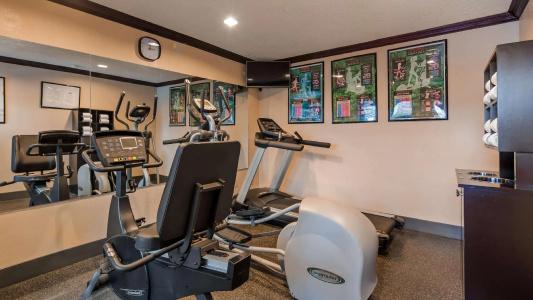 Quality Inn & Suites Dallas-Cityplace - 18