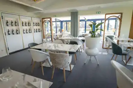 Best Western Plus Le Roof Vannes Bord De Mer - 25