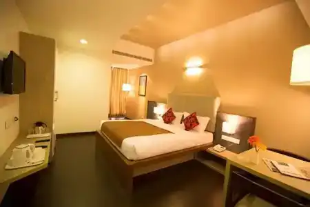 Vinaya Royal Inn - 32