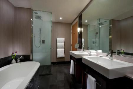 Hilton & Spa - 39