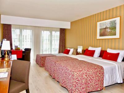 Golden Tulip de’ Medici - 2