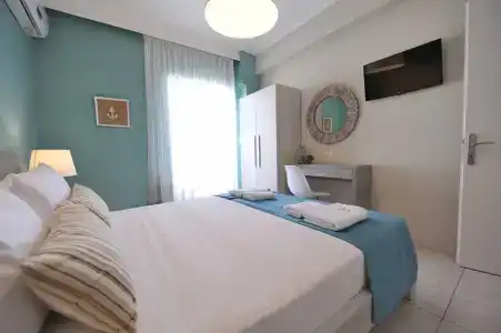 Dionisos Elia - 2