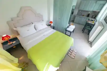 Irida Beach Suites - 21