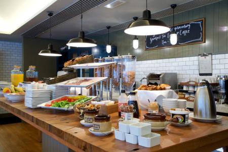 Bermondsey Square - A Bespoke - 10