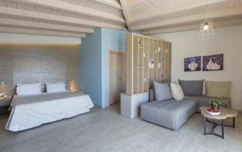 Golden Beach - 104