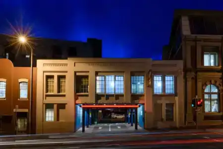 The Old Woolstore Apartment - 0