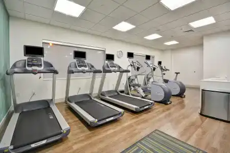 Holiday Inn Express -, An Ihg - 22