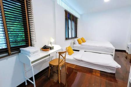 Diff Hostel - 177