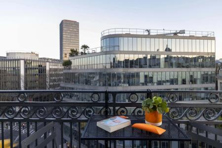 Paris Art Quartier Latin - 17