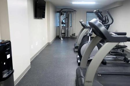 Country Inn & Suites by Radisson, South, TN - 28