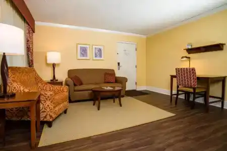 Park Lane Suites & Inn - 56