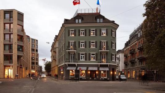 Boutique Josef - 0
