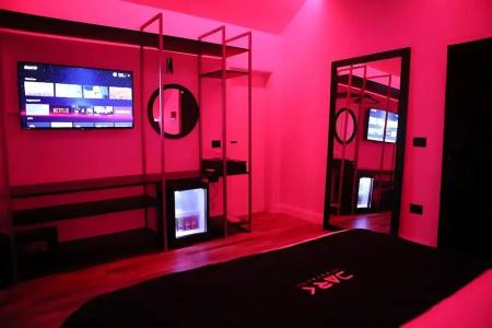 Dark Boutique - 3