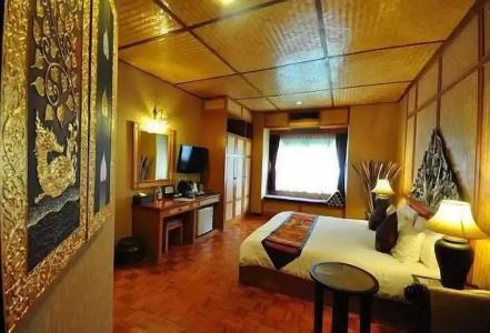 Coral Bangsaphan - 43