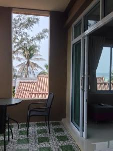 Hut Sun Bungalows - 50