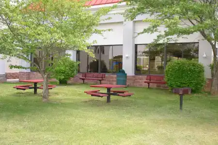 Holiday Inn Express & Suites, An Ihg - 17