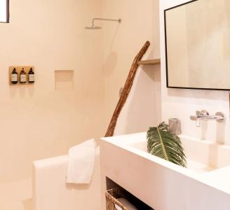 Dune Boutique located at the party zone - 8