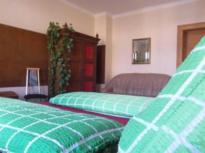 Homeplanet Hostel - 4