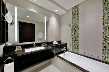 DoubleTree by Hilton - Al Sadd - 41