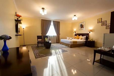 Crown Palace & Suites - 42