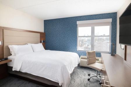 Holiday Inn Express & Suites Boston -, an IHG - 3