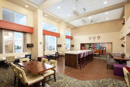 Hampton Inn & Suites by Hilton - 24