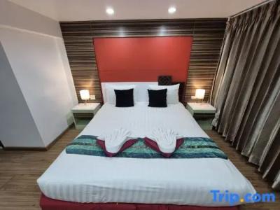 Patong Max Value - 68