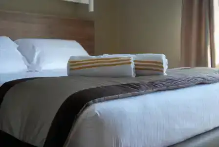 7th Floor Suite - 47