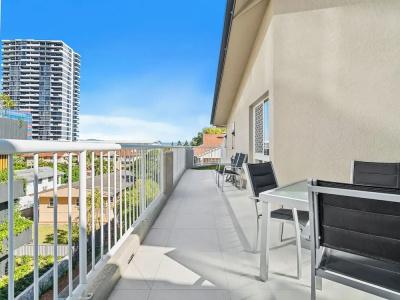 Markham Court - 92