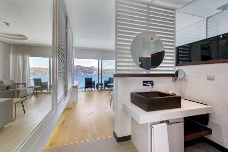 Cape Bodrum Luxury & Beach - 47