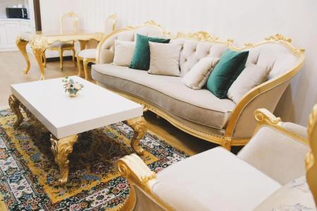 Royal Residence - 270