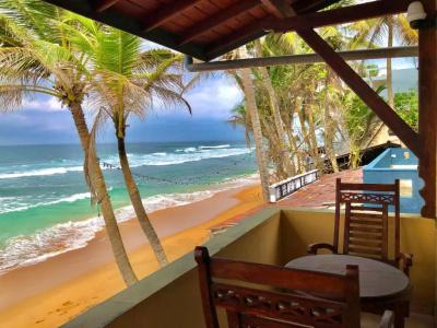 Drifters & Beach Restaurant - 54