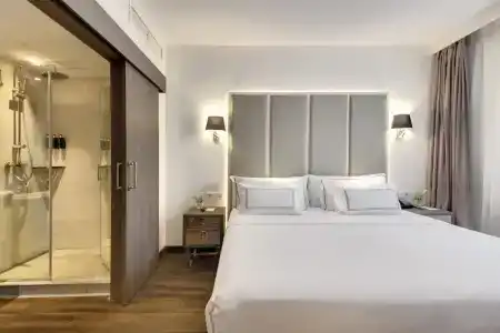 Melia Madrid Serrano - 74