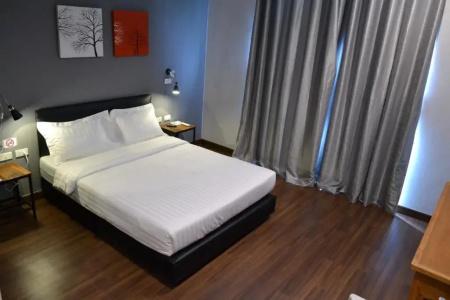Nornlamphun Boutique - 27