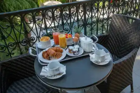 Golden Tulip Cannes De Paris - 154