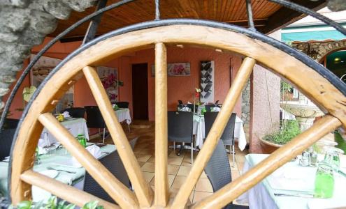 Logis Les Charmettes - 11