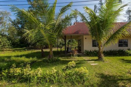 Pranee Beach Bungalows - 48