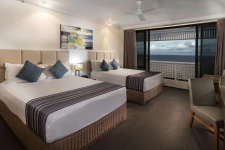 Rydges Esplanade - 121