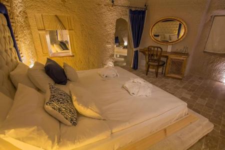 Azure Cave Suites - 27