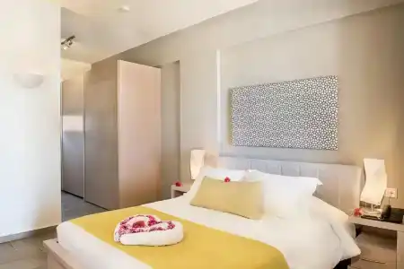 Kavos & Suites - 204