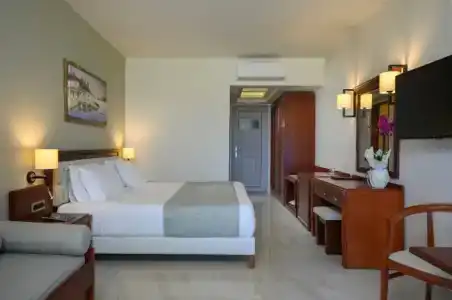 Vantaris Palace - 157