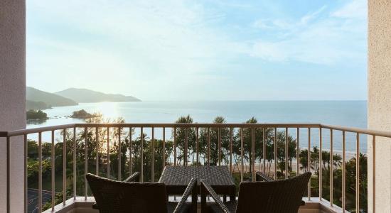 The Bayview Beach - 7