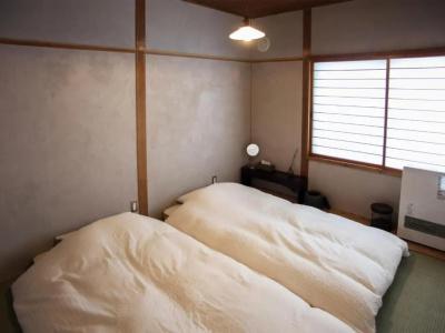Small Town Hostel Hakodate - 5
