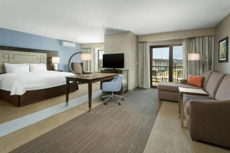 Hampton Inn & Suites -, CA - 96