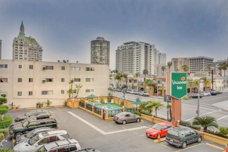 Vagabond Inn - 15