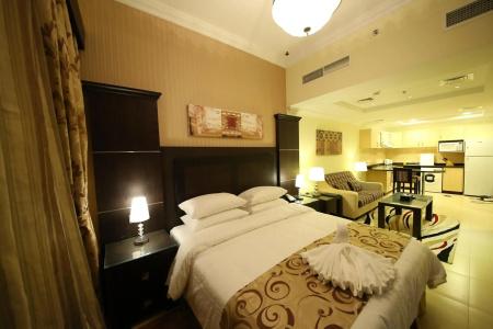 Ivory Grand - 24