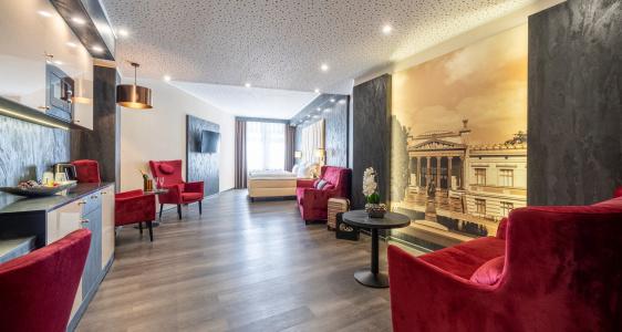 Plaza Schwerin; Sure Collection By Best Western - 173