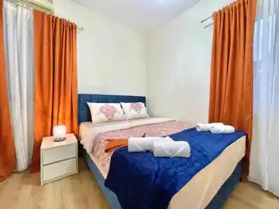 Elena - 237