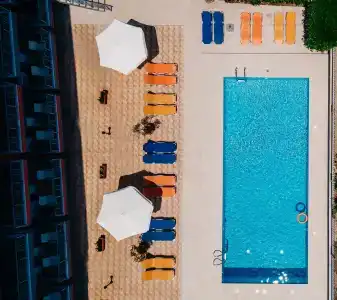 Atrium - 14