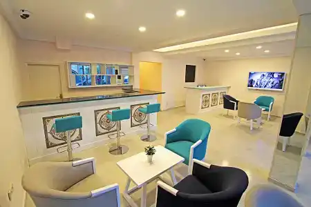 The Best Life Center - 8